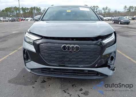 2022 Audi Q4 E-Tron Premium Plus 50 Quattro z USA, uszkodzony, nr VIN WA1L2BFZ2NP051047